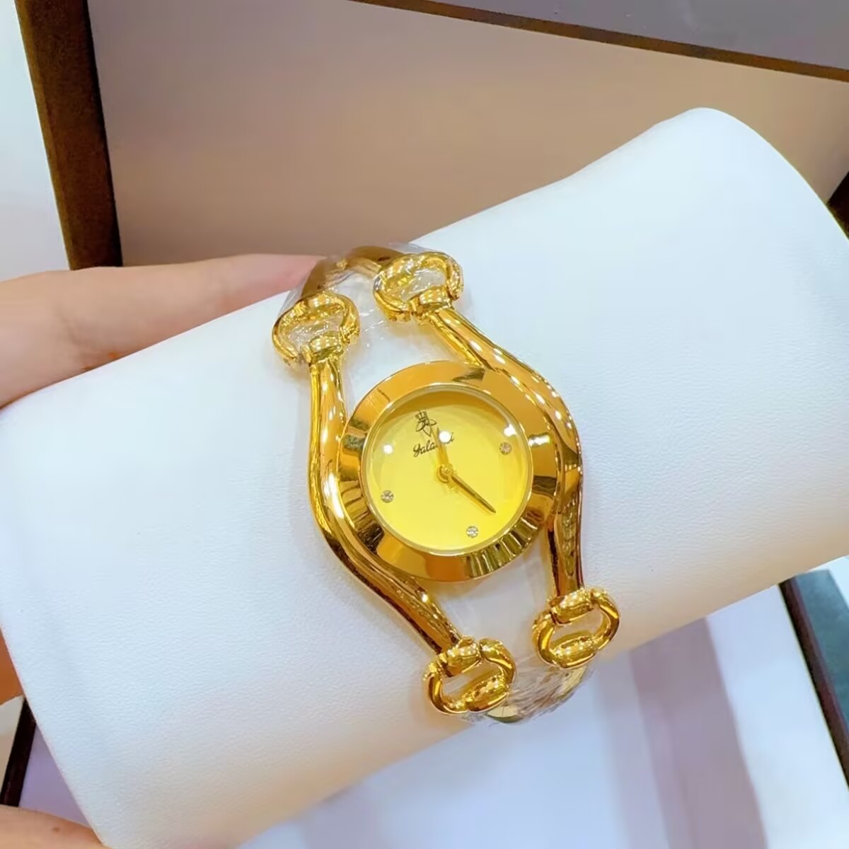 Jewelry For Watches - Montre plaquée or 24 carats, dubaï