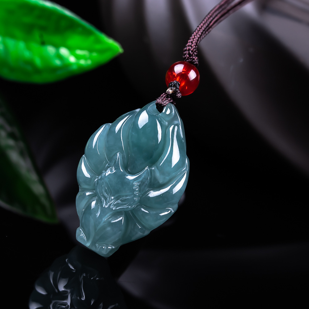 Jewelry & Watches Vitopoulos Reviews - Collier pendentif renard en jadéite birmane