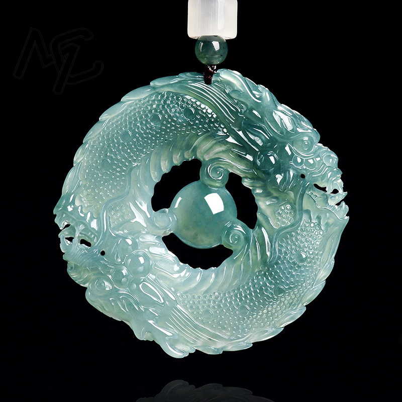 Collier pendentif en jade bleu - Jewelry & Watches Vitopoulos Reviews avis et prix
