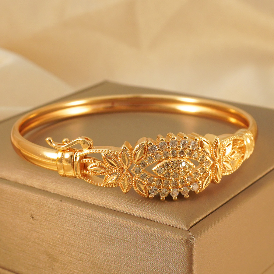 Bracelet en pierre incrustée d - Cuff Bangle Bracelet avis et prix